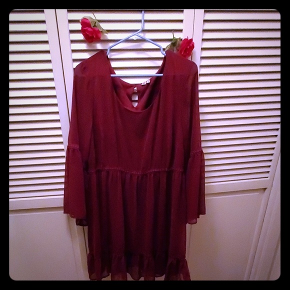 AUW | Dresses | Maroon 3x Dress From 